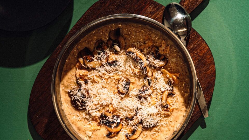 Kalaonni Pippurinen kirjolohi-sienirisotto