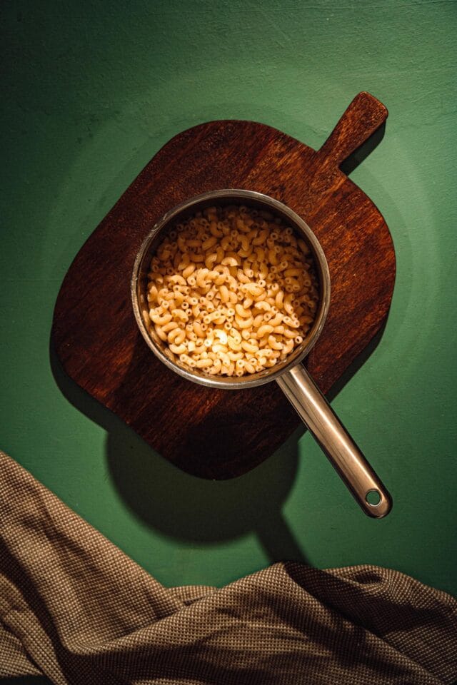 Kalaonni Taco-kirjolohimakaronilaatikko